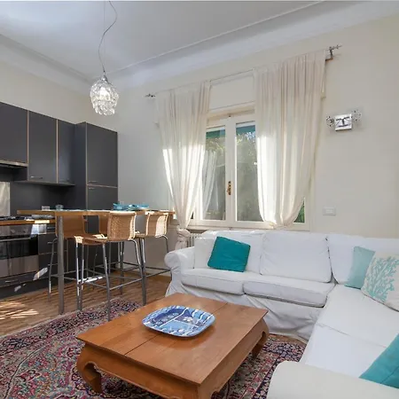 度假居 The Holiday Apartments